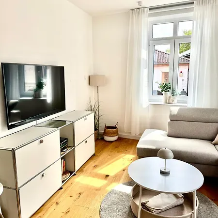 Kurzzeitwohnung Pier 6 * Heiligenhafen