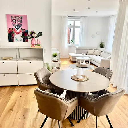 Appartement Kurzzeitwohnung Pier 6
