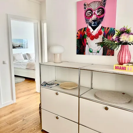 Kurzzeitwohnung Pier 6 * Heiligenhafen